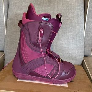 Burton Women’s Mint Snowboard Boots